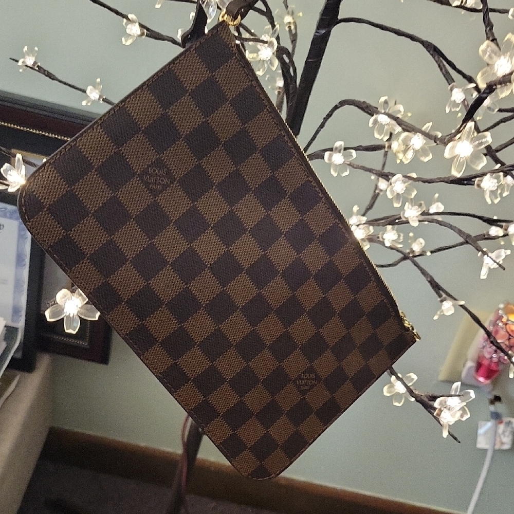 Louis Vuitton Brown Wallet with Iconic Damier Pattern